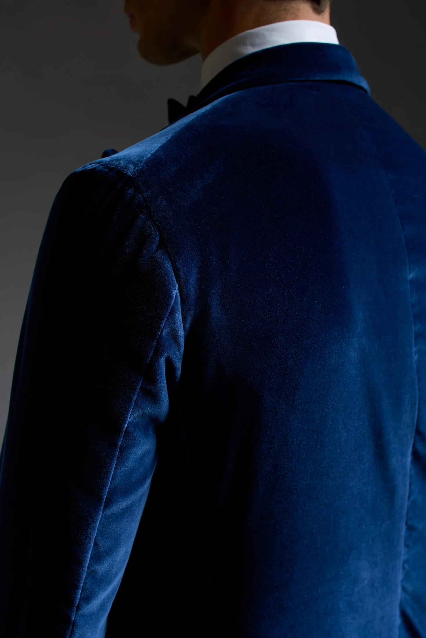 Marechiaro Peak Lapel Smoking Jacket - Image 5