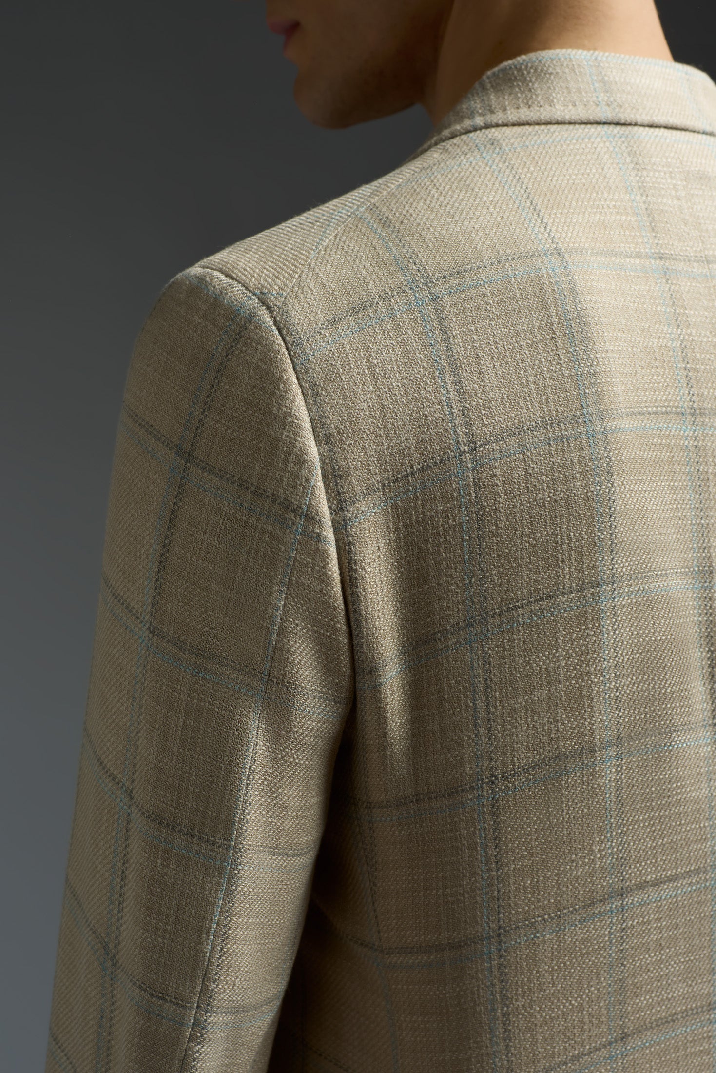 Wool Cotton Silk and Linen Capri Blazer - Image 5