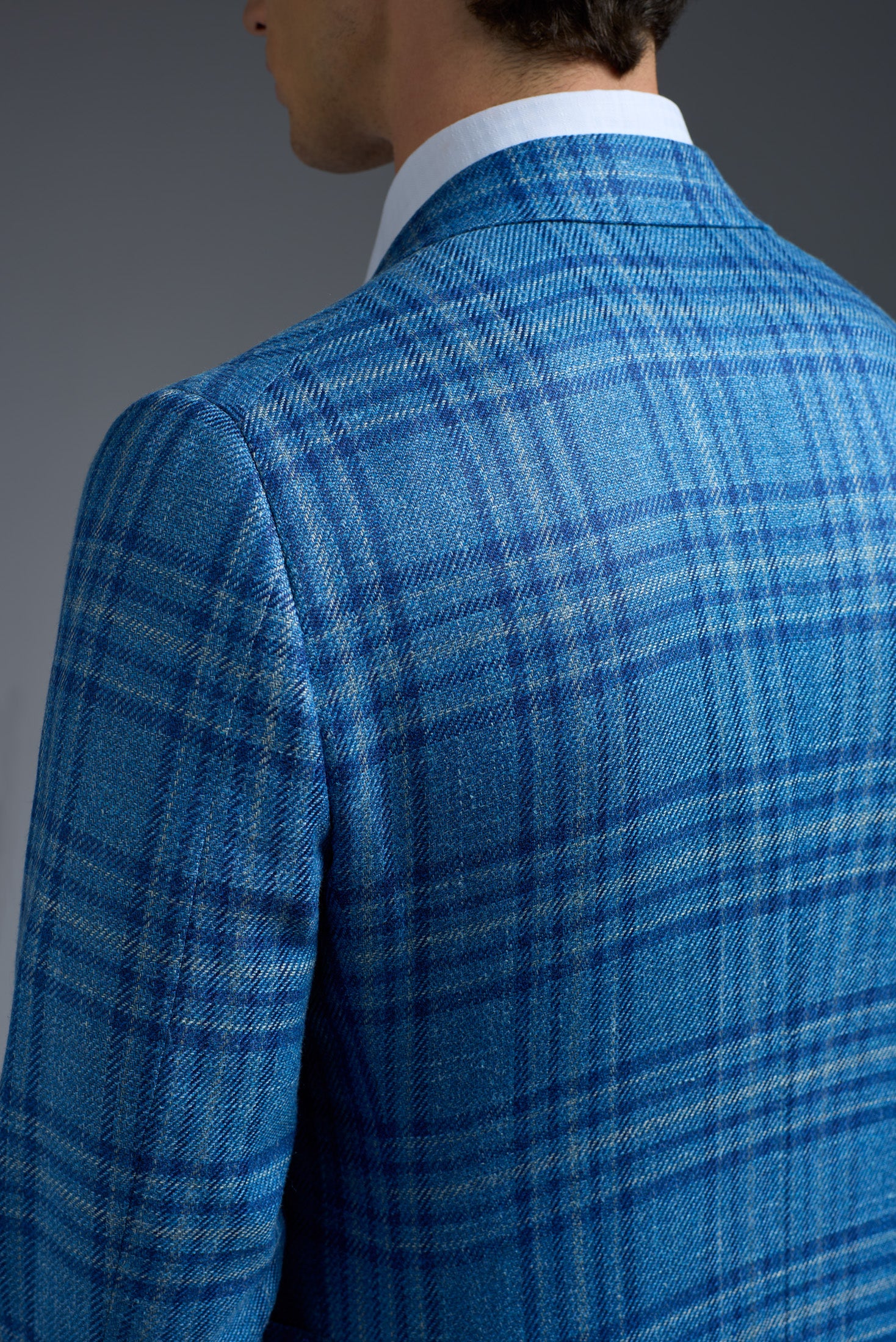 Wool Silk and Linen Capri Blazer - Image 5