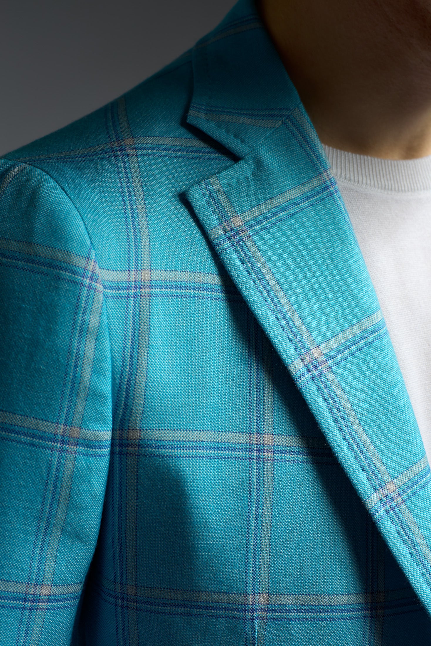 Cashmere and Silk Capri Blazer - Image 4