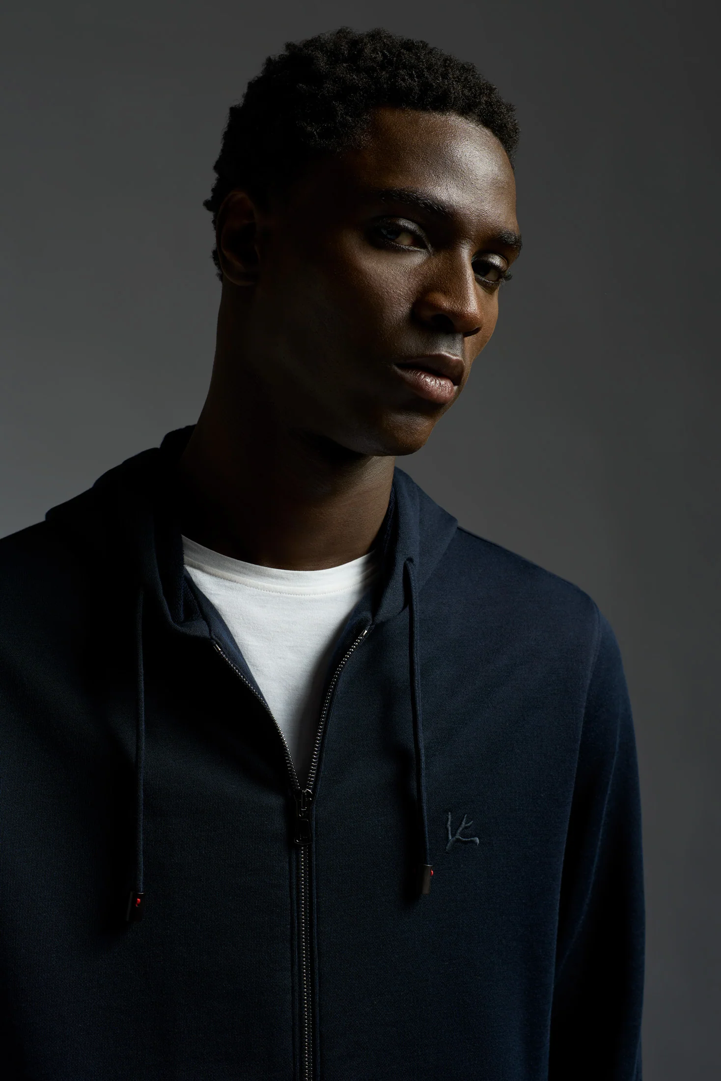 Comfort Cotton and Silk Hoodie with Zip - Image 4
