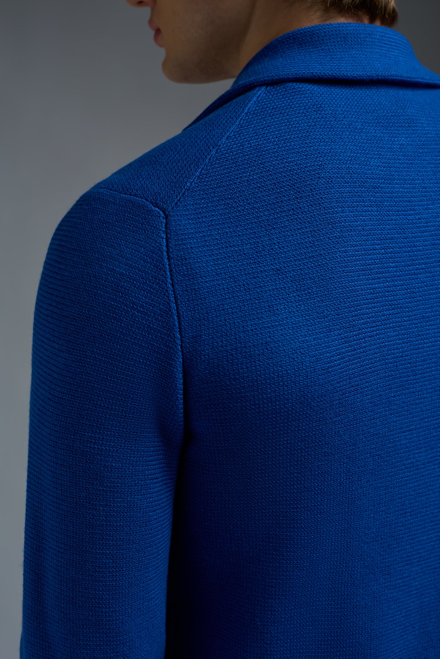 Filo di Corallo Two Buttons Jacket - Image 10
