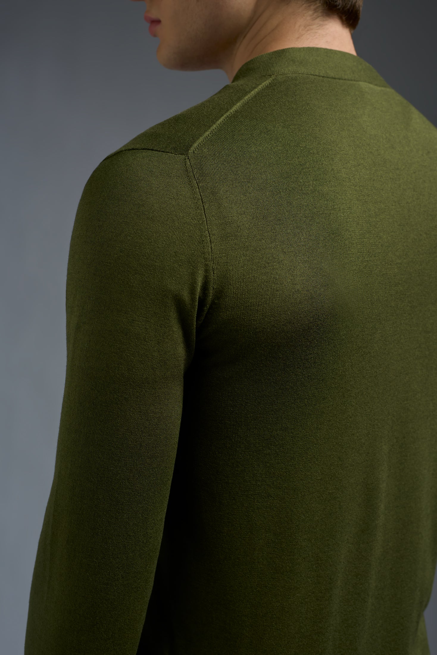 Silk and Cashmere Cardigan - Image 10