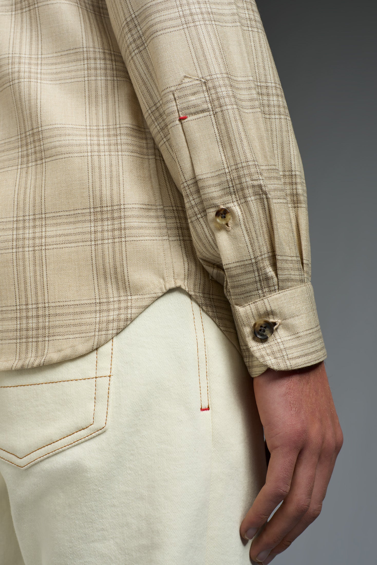 Natural Cashmere Linen Four Pockets Overshirt - Image 4