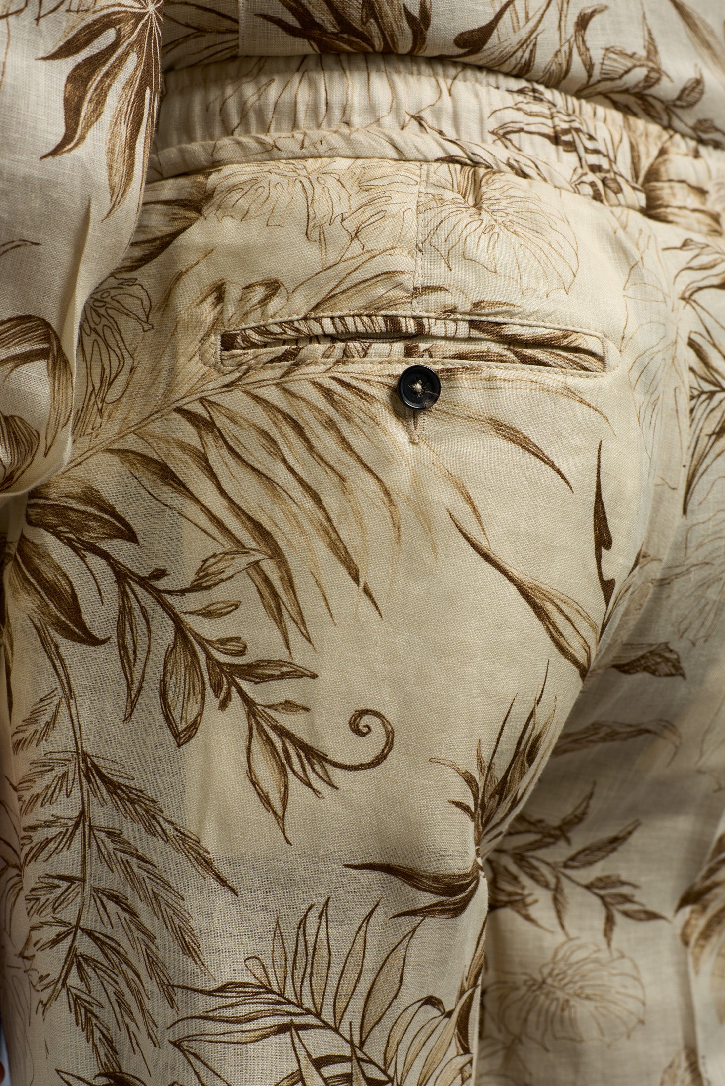 Vegetation Printed Linen Drawstring Pants - Image 4